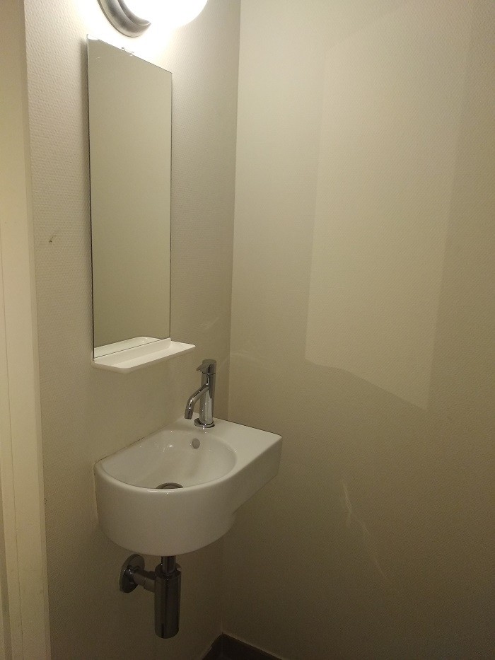 2 bed Property For Rent in Brussels,  - 11