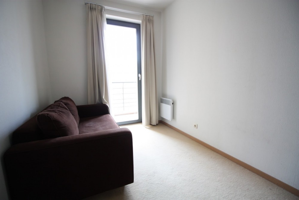 2 bed Property For Rent in Brussels,  - 9