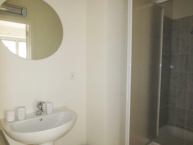 2 bed Property For Rent in Brussels,  - 6