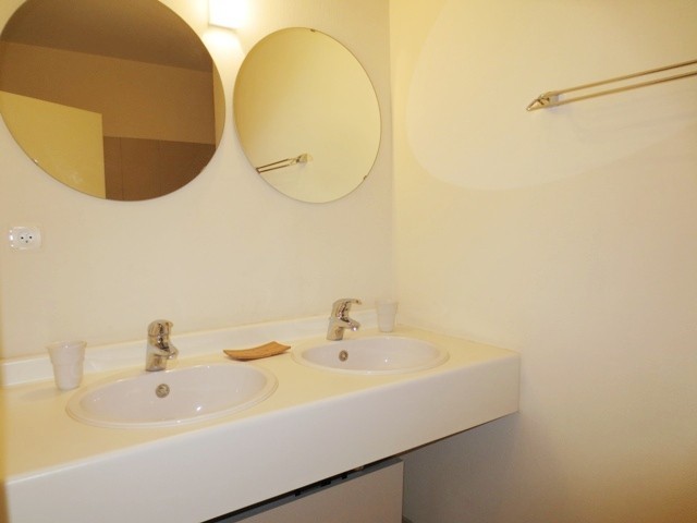 2 bed Property For Rent in Brussels,  - thumb 10